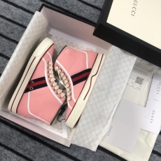 Gucci Casual Shoes